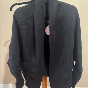 UMGEE #52 - NWT Black Batwing open front Cardigan (bin S4)